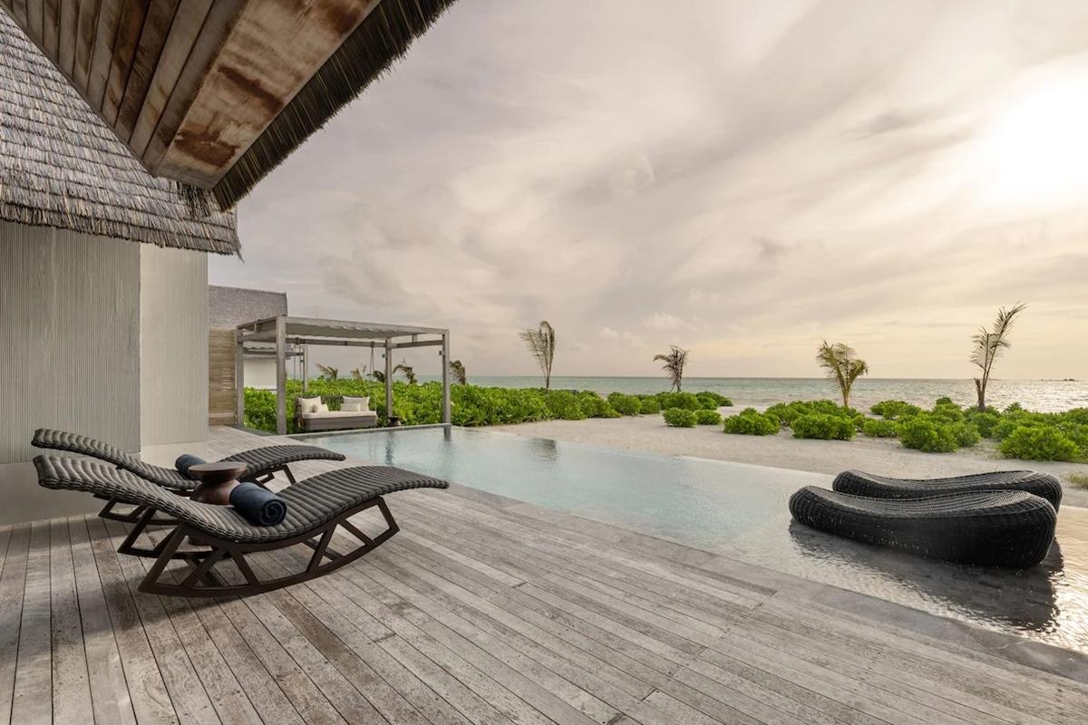 Отель Madifushi Private Island Атолл Мулаку Экстерьер фото